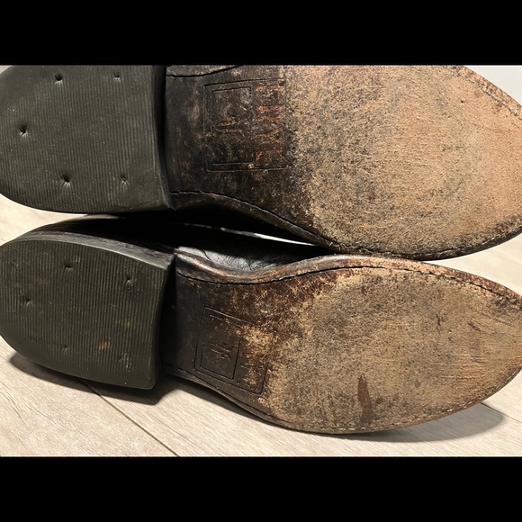 Frye Wyatt Disc Studded Ankle Boot - Picture 8 of 11